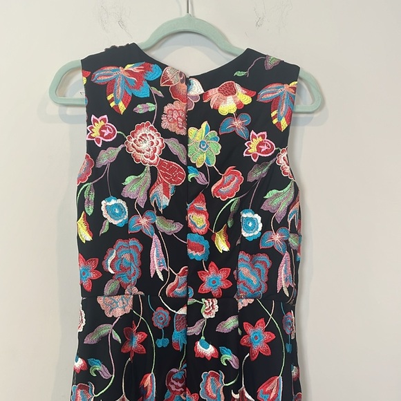 Monique Lhuillier Sonya Like New Dress Black Floral Embroidered Colorful Midi - Picture 9 of 13